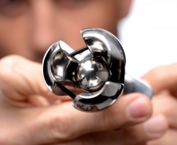 Anal Plug m. Zuggriff Spreizer abschliessbar Edelstahl