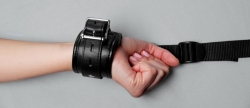 Bondage Bett Fessel-Set Kunstleder Deluxe