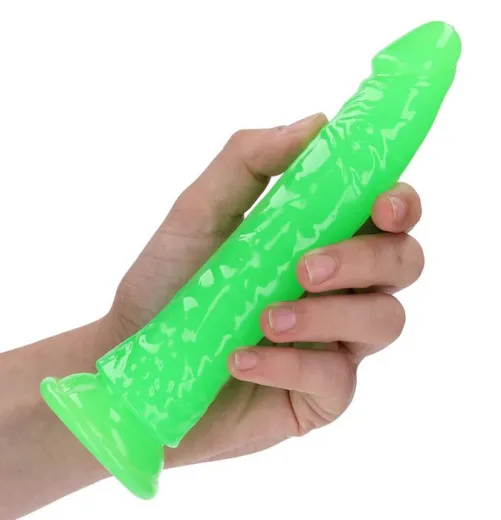 Dildo fluoreszierend Realistic slim Dong 7-Inch grün 3.5cm Durchmesser einführbar leuchtet im Dunkeln kaufen