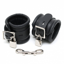 Leather Ankle Cuffs padded lockable black