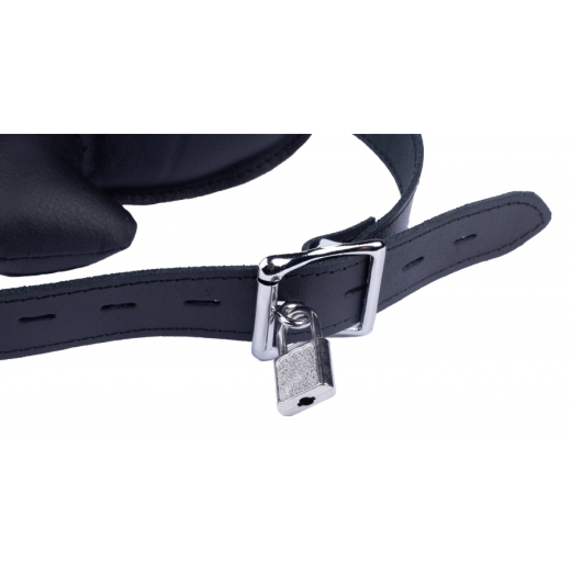 Bâillon en cuir rembourré avec embout en cuir fermant à clé réglable par boucle de THE RED acheter