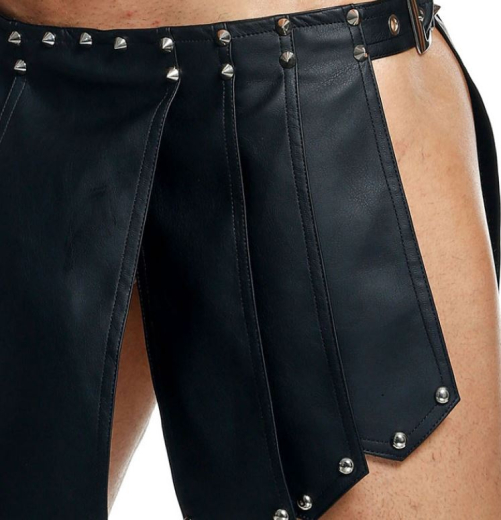 MOB Herrenrock Dngeon Roman Skirt schwarz seitlich offen Kunstleder m. Dreieck-Design & Spitznieten im Römer-Stil kaufen