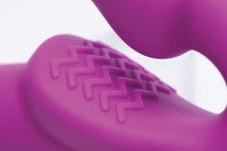 Partner-Vibrator riemenloser Strap-On Dildo Evoke
