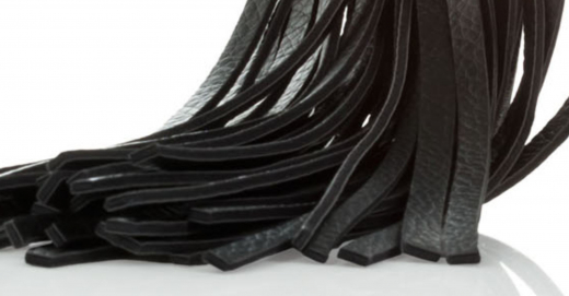 SM-Peitsche mehrschwänzig Scandal Flogger Whip Kunstleder