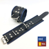 Handfesseln m. D-Ring Leder schwarz-blau