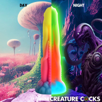 Creature Cocks Alien Dildo Tenta-Glow fluorescent silicone avec gode à tentacules de CREATURE COCKS à bas prix