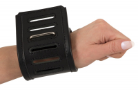 Wrist Restraints w. Bracket Closure extra strong Leather
