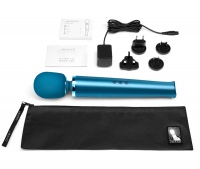 Le-Wand Wand Vibrator rechargeable blue