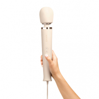 Le-Wand plug-in Wand Massager cream