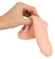 Acheter létui pénis avec ouverture pour les testicules Nature Skin +5cm, super doux au look pénis et antidérapant.